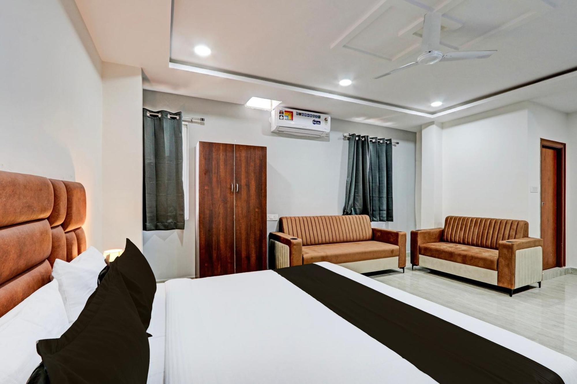Super Hotel O Lavish Tranquil Hyderabad Exteriör bild